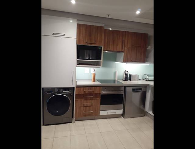 2 BEDROOM APARTMENT FOR SALE IN UMHLANGA CENTRAL